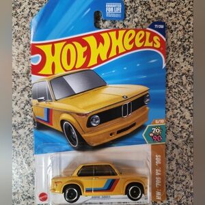 NEW Mattel Hotwheels 1968 BMW 2002 Hot Wheels 1960s Hotwheels 70s vs 90s